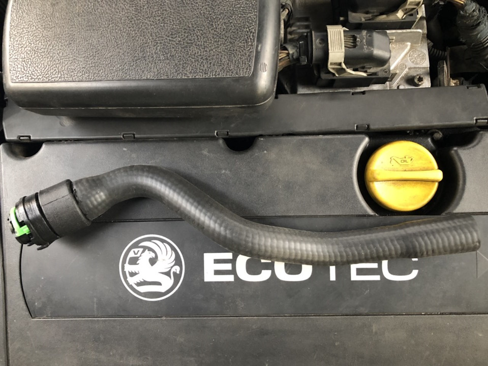 Заміна патрубка печі обігрівача Opel 6818568 GM 13118275 2