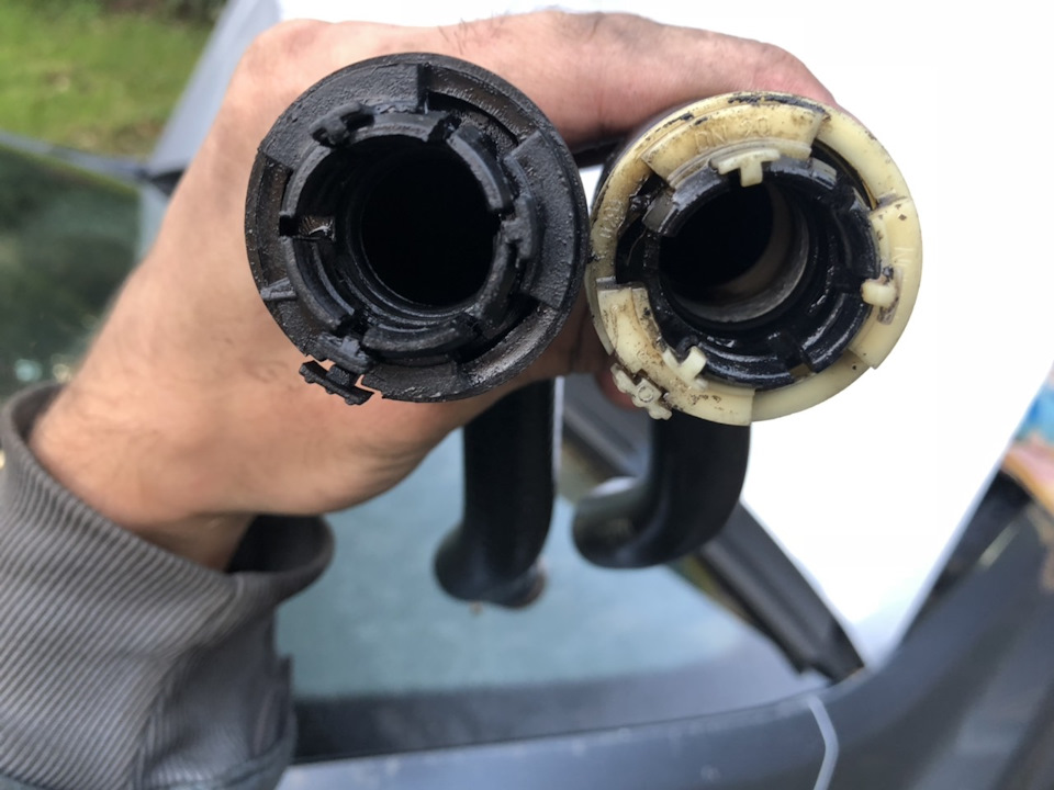 Заміна патрубка печі обігрівача Opel 6818568 GM 13118275 4