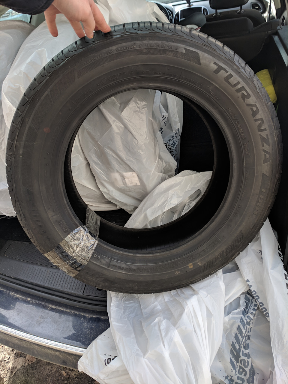 Літня гума Bridgestone Turanza T001 4