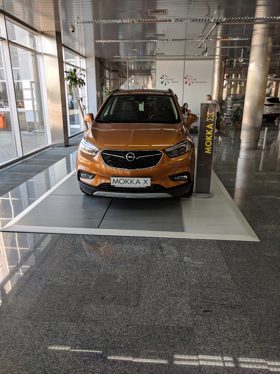 Візит до автоцентру Opel на Столичному шосе 2