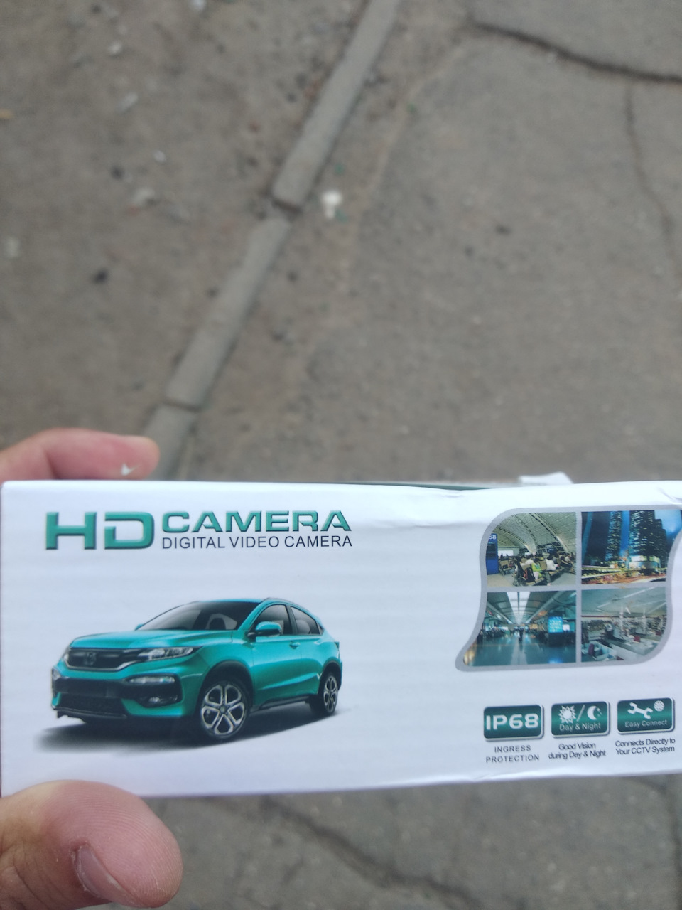 Камера заднього виду 4