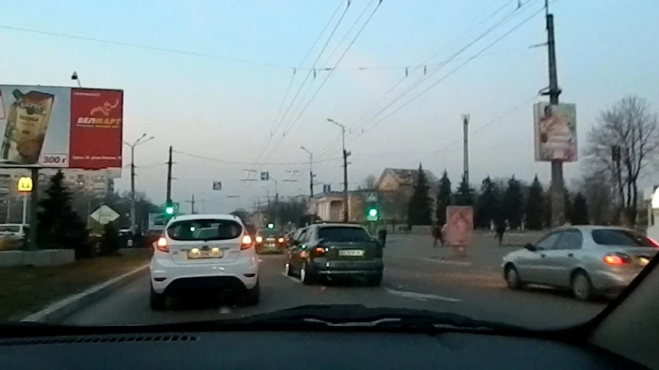 Іскри?!