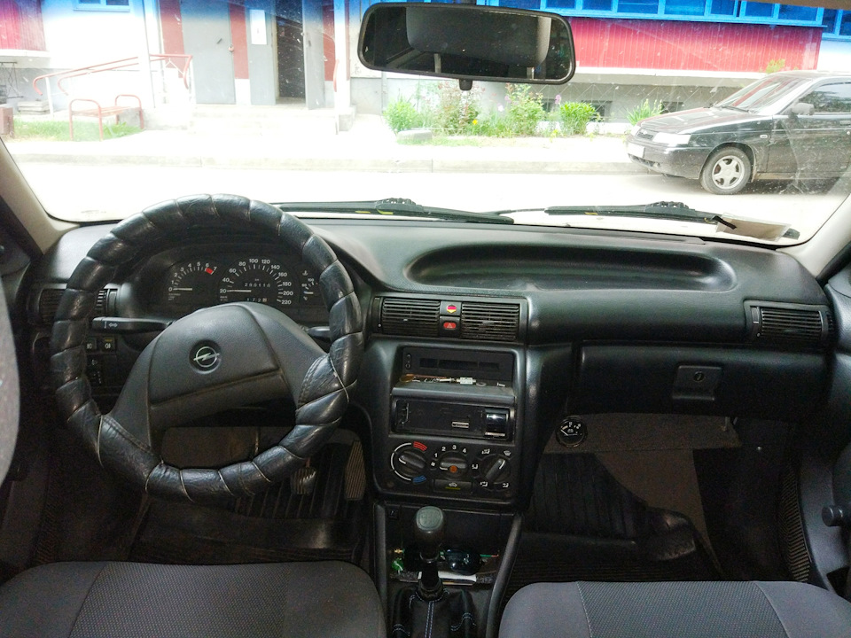 Продам свого звіра Opel Astra F c20xe 4