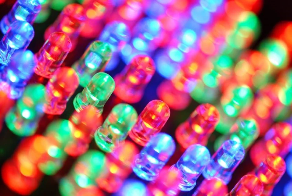Завершив з LED підсвічуванням панелі приладів