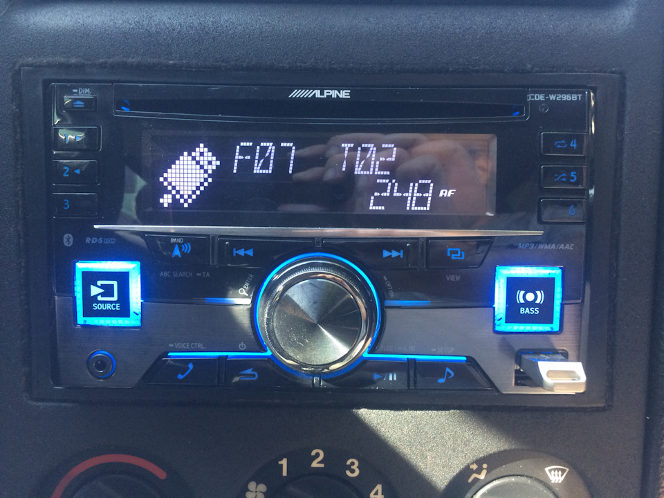 Магнітолу alpine 2din 1