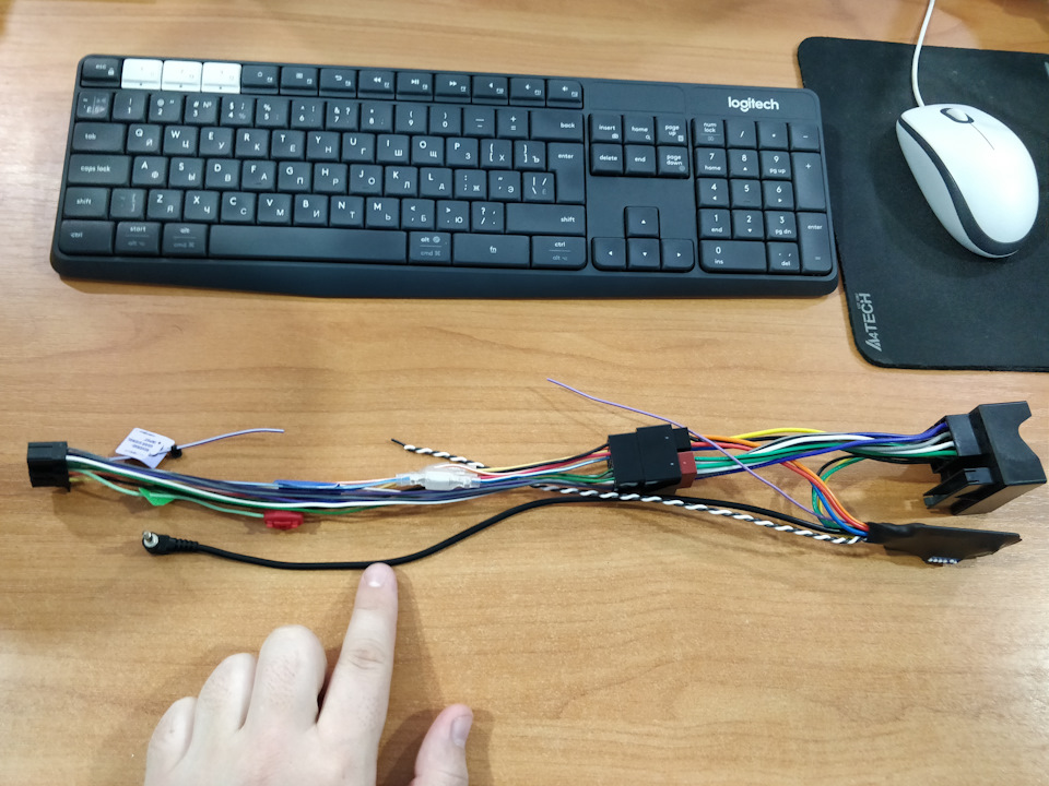 Заміна штатної магнітоли CD30MP3 AUX на Pioner MVH-200VBT 3