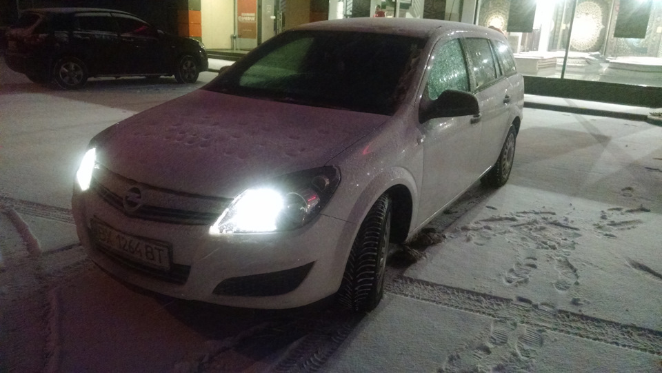 Сніжний Хмельницький та Astra 4