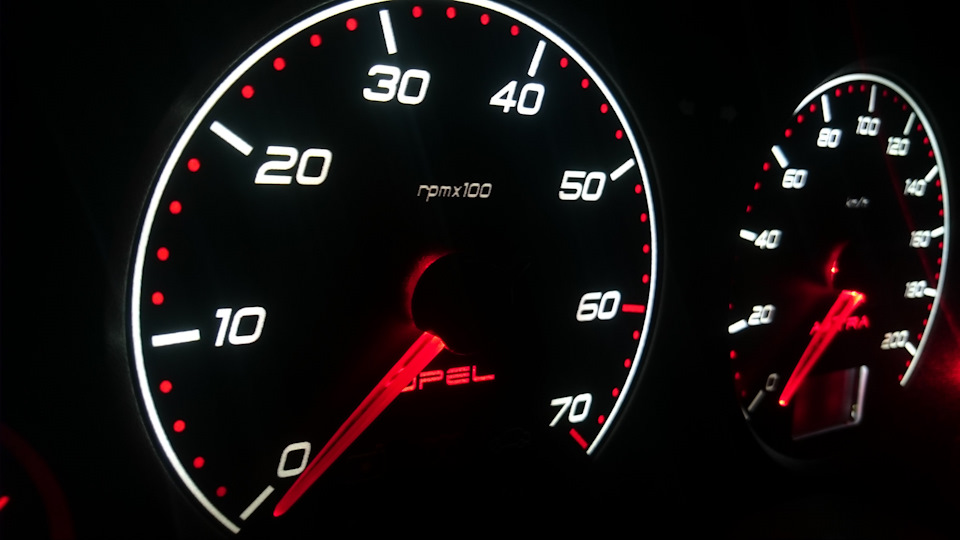 Тюнінг шкал приладової панелі OPEL ASTRA G 3