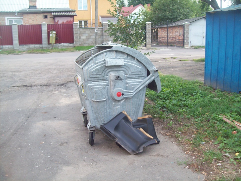 Дрібний ремонт салону 3