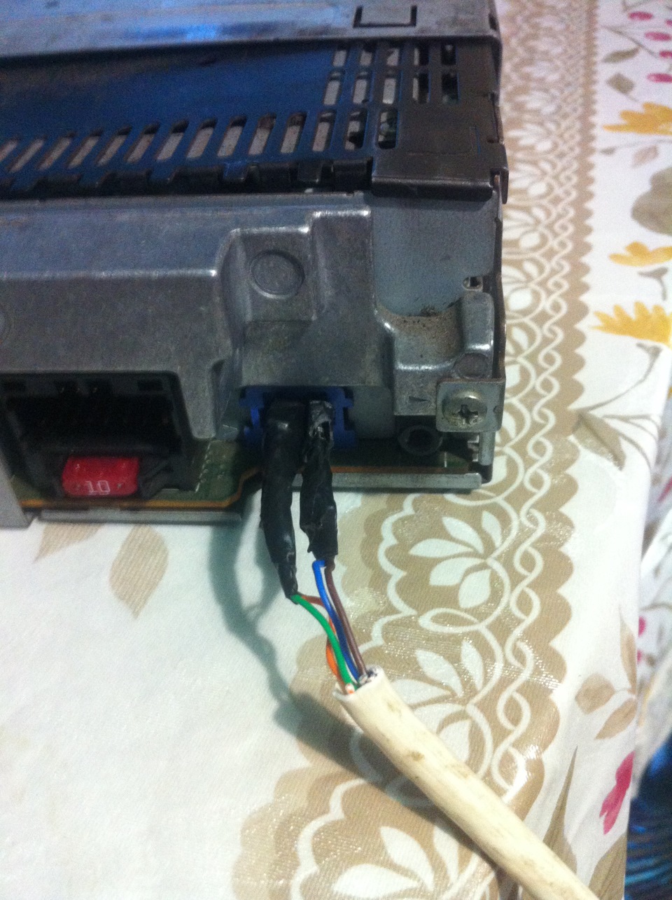 AUX in Ip-Bus Pioneer своїми руками 5