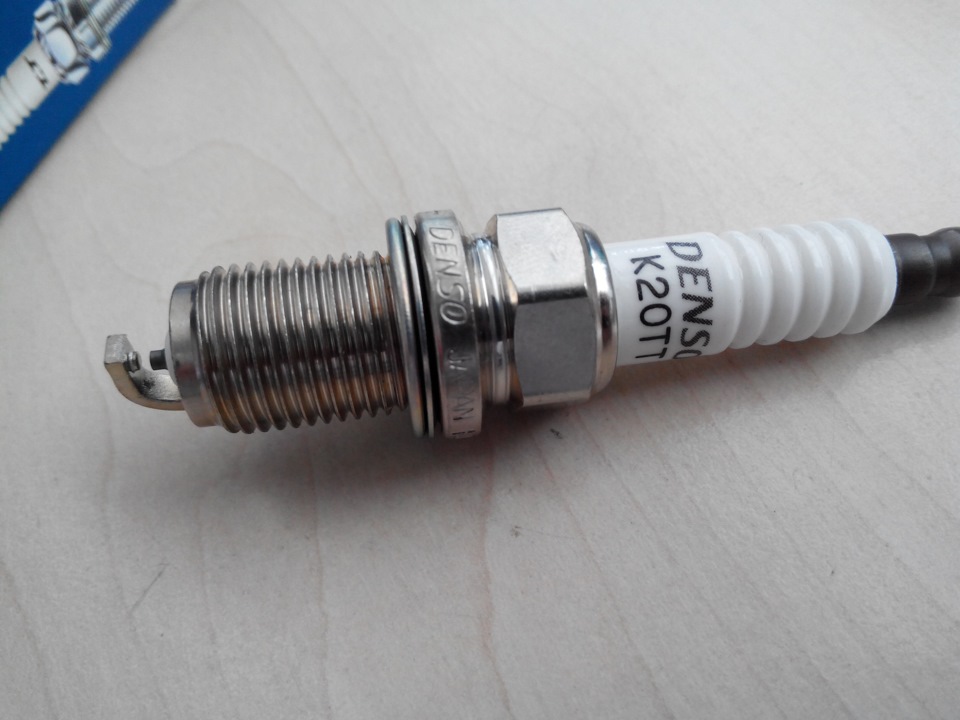 Прикупив ось такі свічки DENSO TT 4