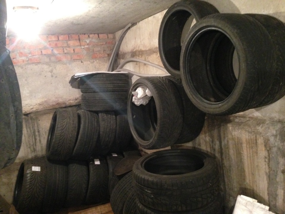 Різаючи 225/35/18 Dunlop SP Sport 9000 до моїх запасів) 3