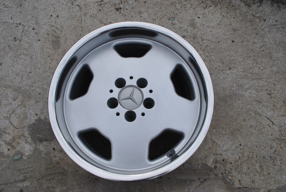RH Monoblock II R17 Mercedes-Benz 8J + 9J 3
