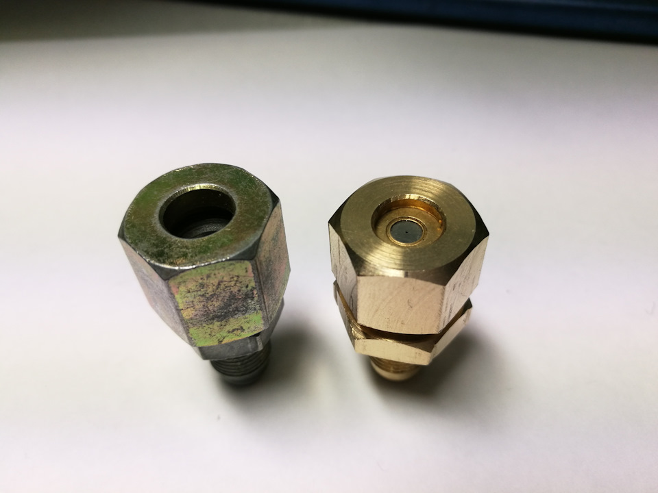 Форсунка водометанолу. 3