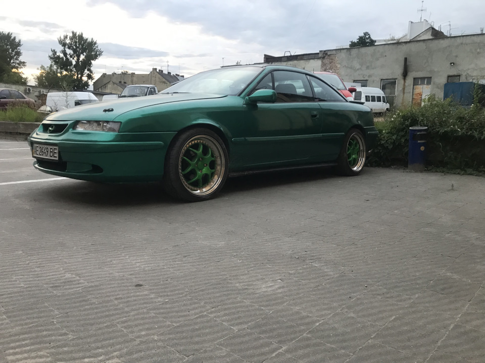 Opel calibra last edition front bumper done. Або закінчений вигляд 5