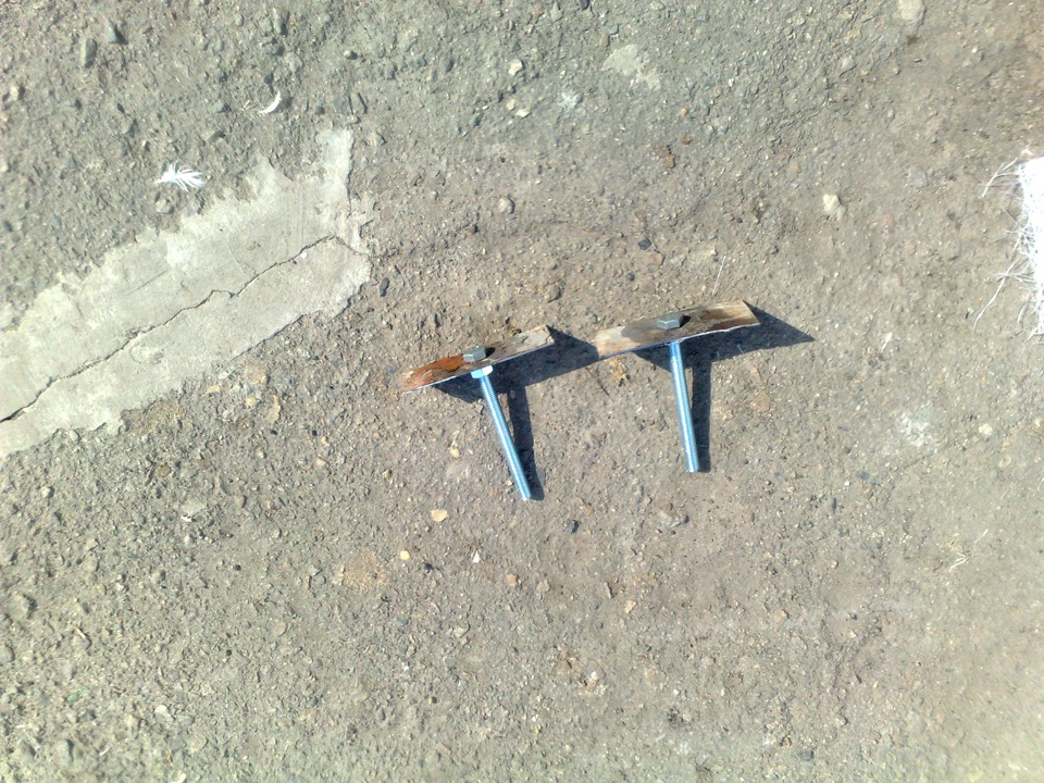 Новий передній бампер уже на місці) 4