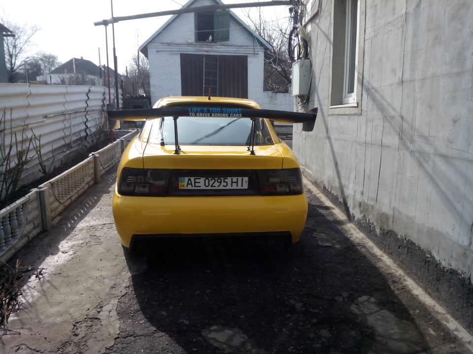 Задний бампер на месте) 1