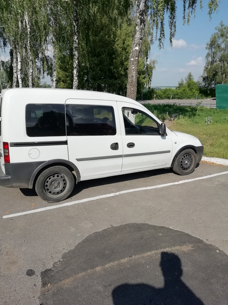 Продам автомобіль . 1