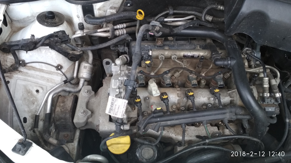 Заміна ланцюга ГРМ на 1.3 cdti opel combo. 4