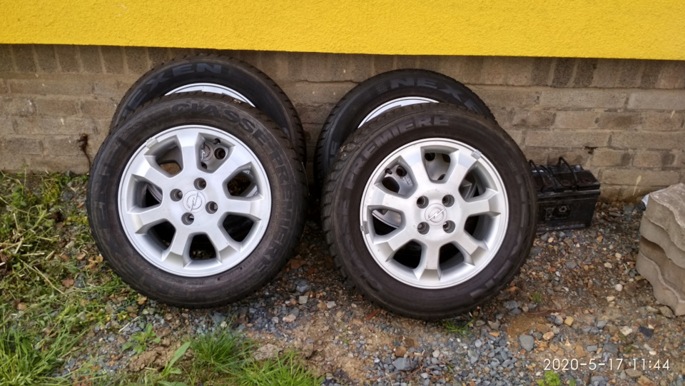 Колеса 195/60 R15 88H Купив))) 1