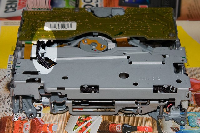 Автомагнітола CD70 Navi заміна лазерних головок SF-C20 3