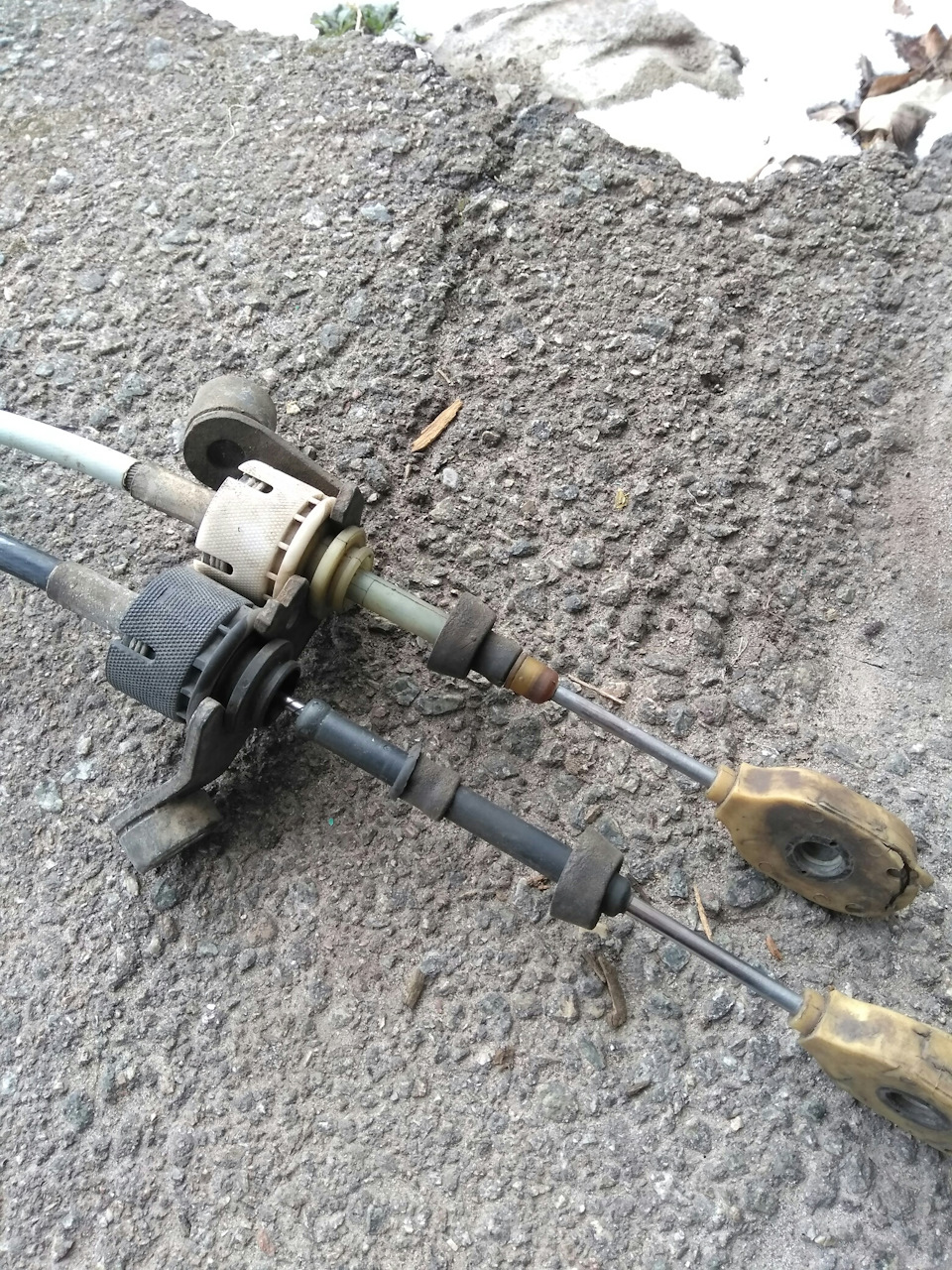 Троси кпп 1.7 CDTI, коробка F23. 2