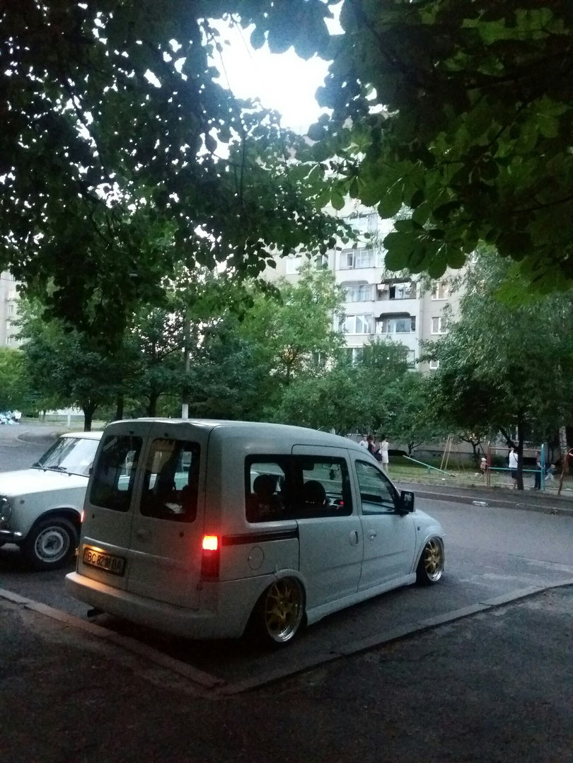 Тізер, як це модно 3