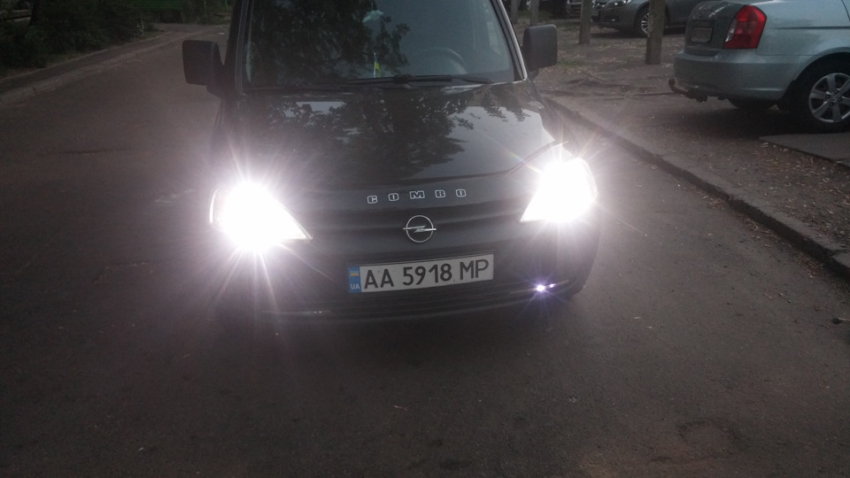 LED - світло в ближнє і дальнє 4