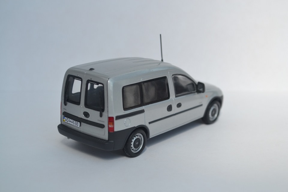 Масштабна модель Opel Combo 5