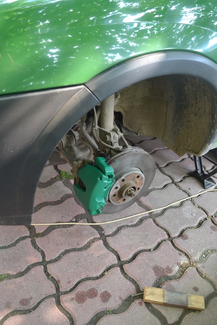 Супорт в зелений 2