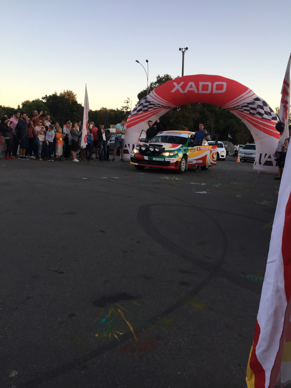 Відкриття перегонів. Харків, площа Свободи 5