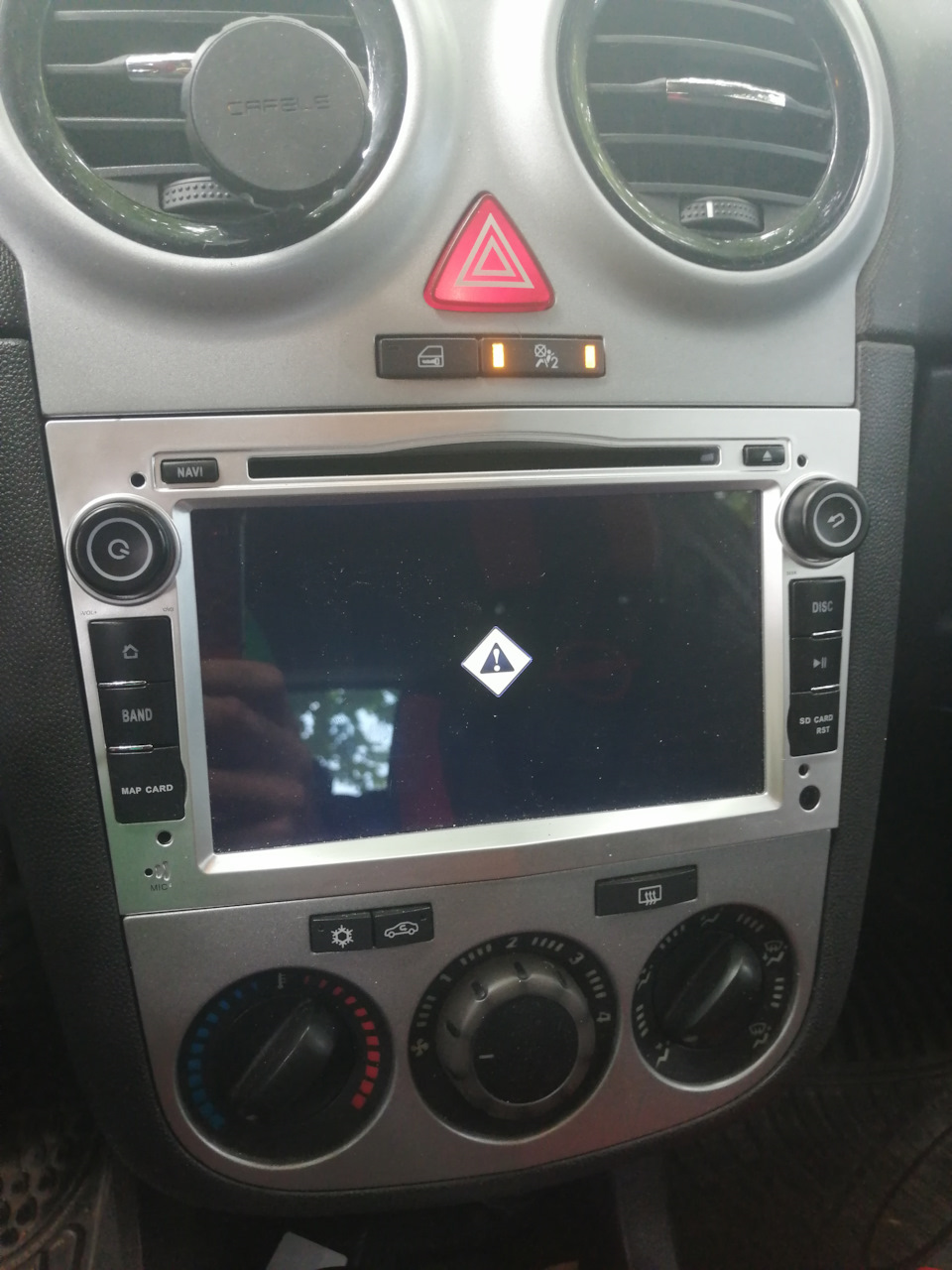 Як прибрати помилку Isudar PX6 2 Din Android 10 при включенні заднього ходу 1