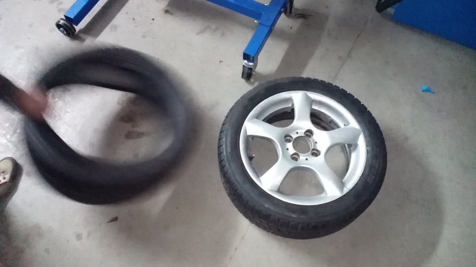 Mega Wheels Silvera R15 3