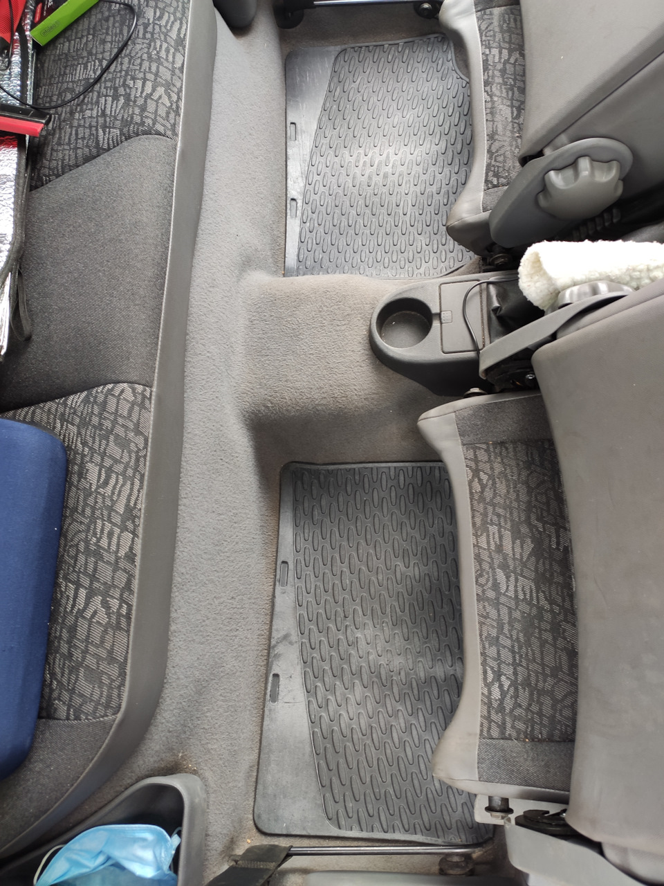 Килимки задні GM Opel corsa c 2