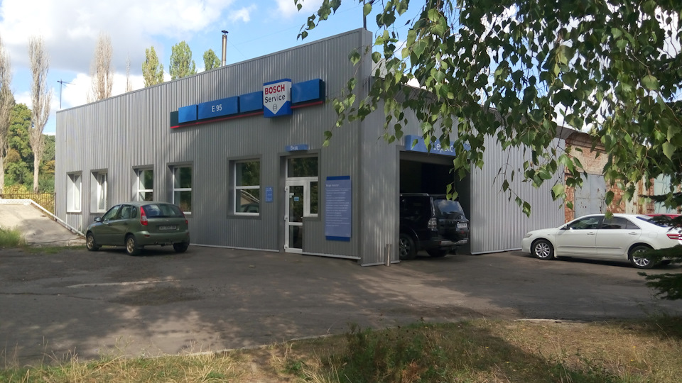Заміна задніх амортизаторів + мастила 1