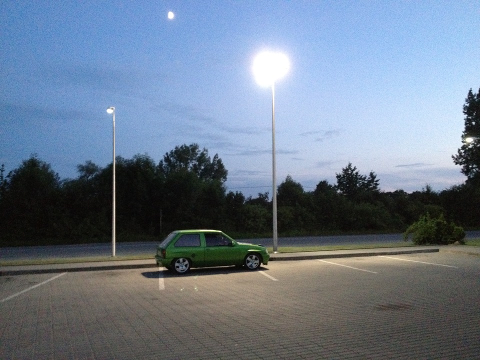 На заправці 3