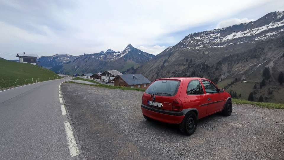 Заміна радіатора Opel Corsa B 1.0 12v 1