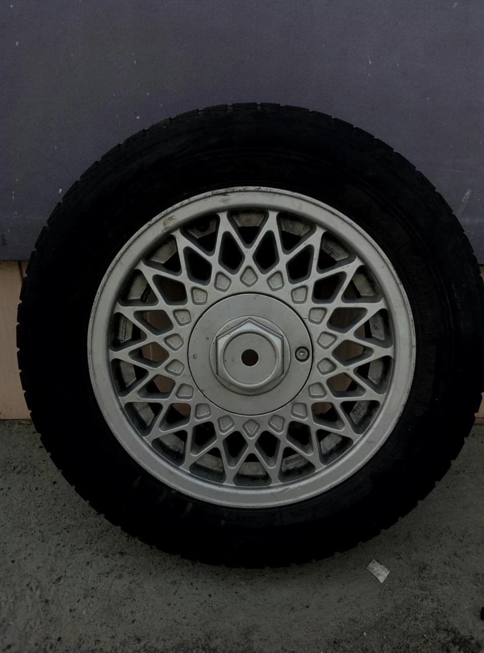 Продано. У продажу Borbet B 14x6j, 4x98, ET та Dia уточню.