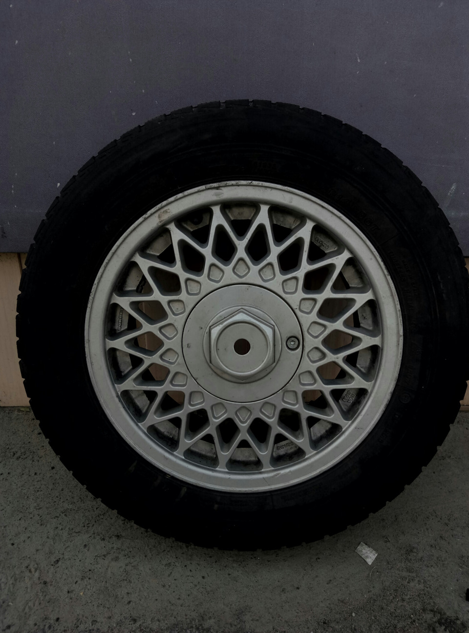 Продано. У продажу Borbet B 14x6j, 4x98, ET та Dia уточню. 1