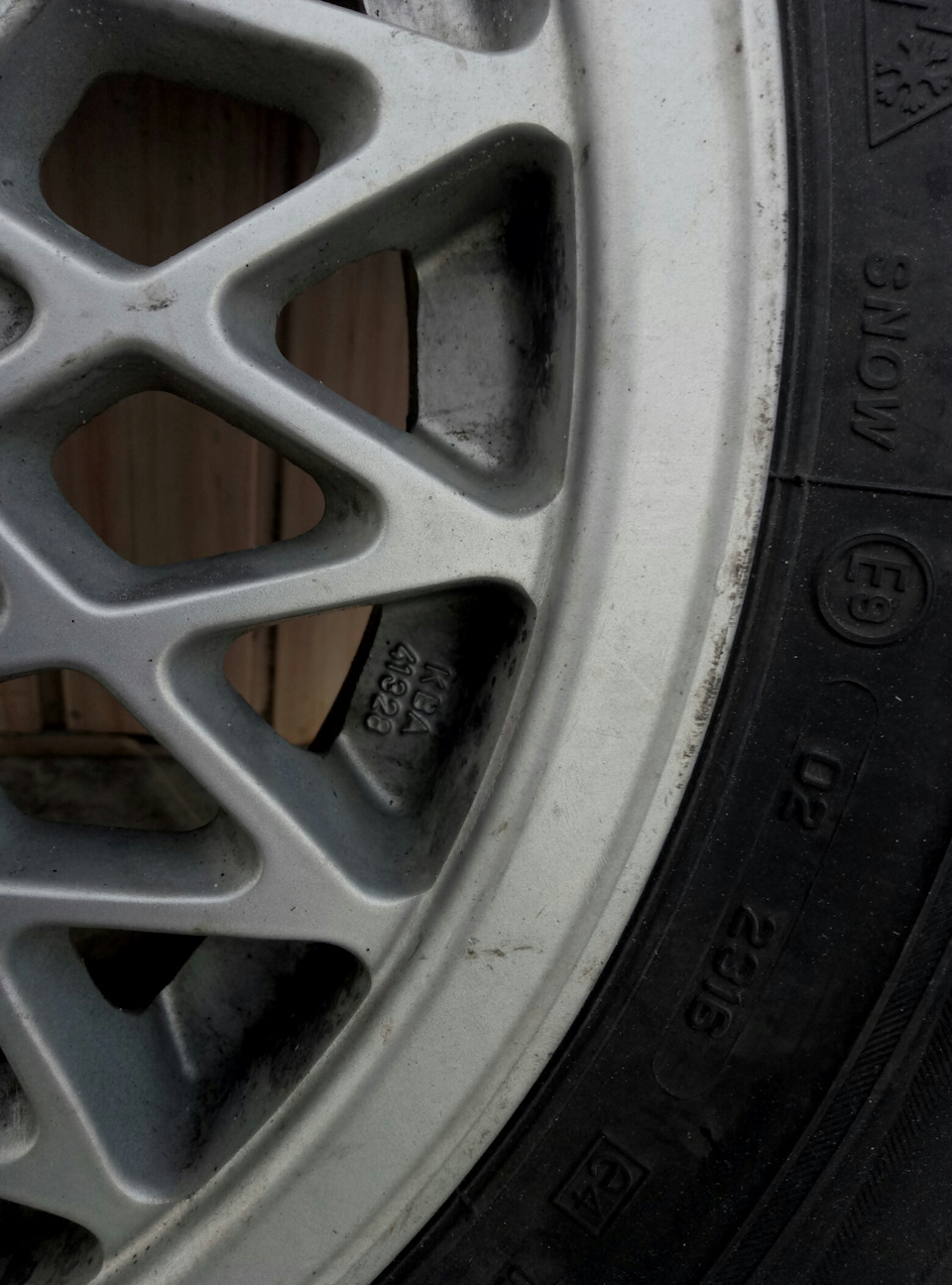Продано. У продажу Borbet B 14x6j, 4x98, ET та Dia уточню. 2