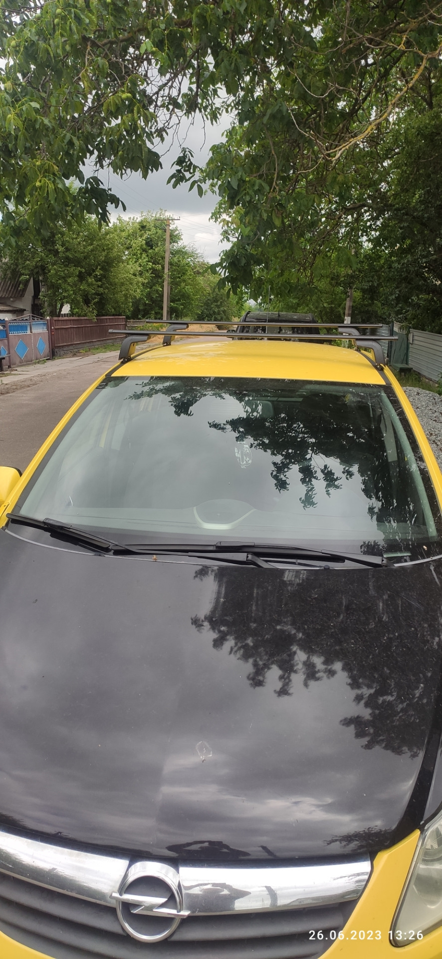Покупка рейлінгів під багажник на дах 3