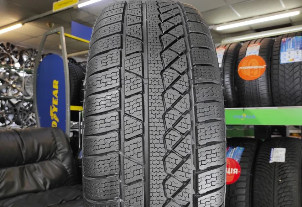 Що за звір Starmaxx Incurro Winter W870?