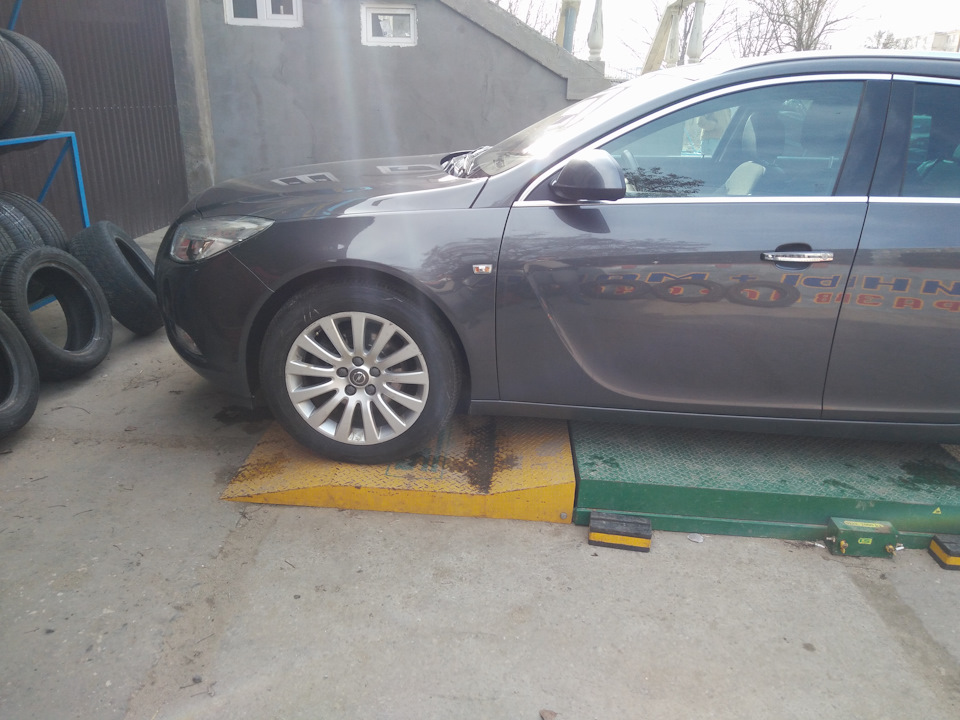 Перевзувся в літо 235/55 R18 3