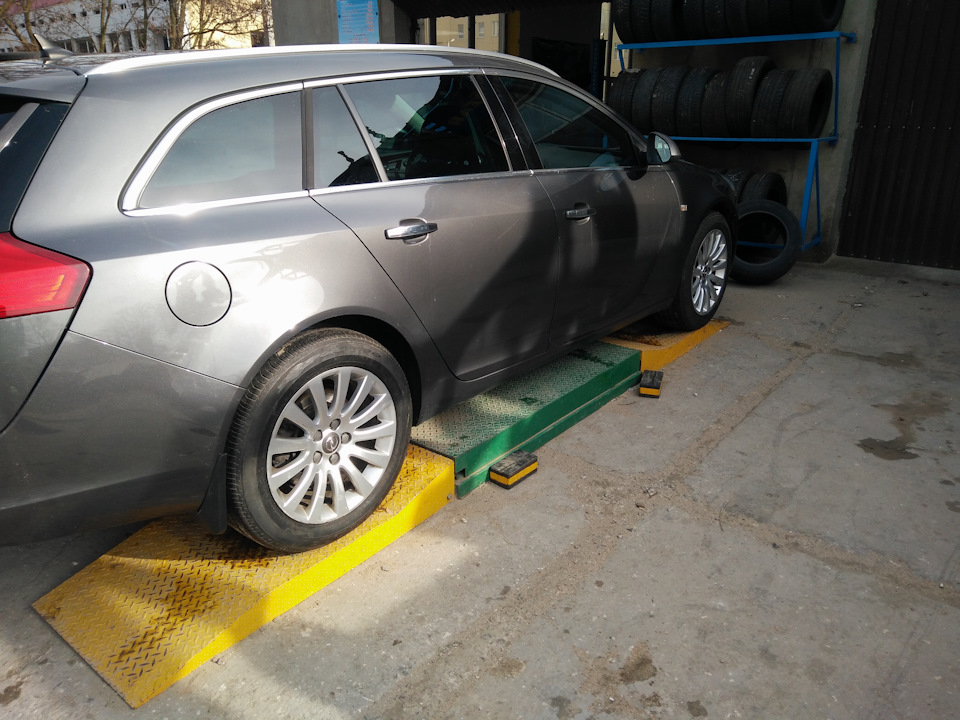 Перевзувся в літо 235/55 R18 5