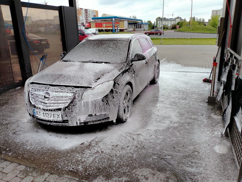 Мийка автомобіля 3