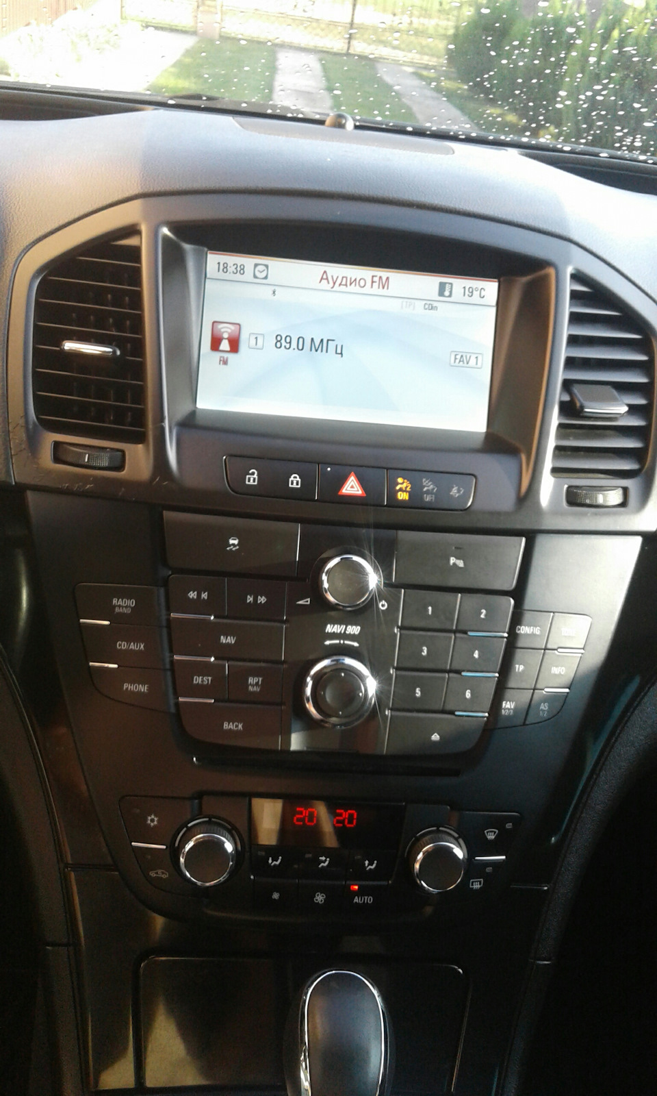 Navi 900 1