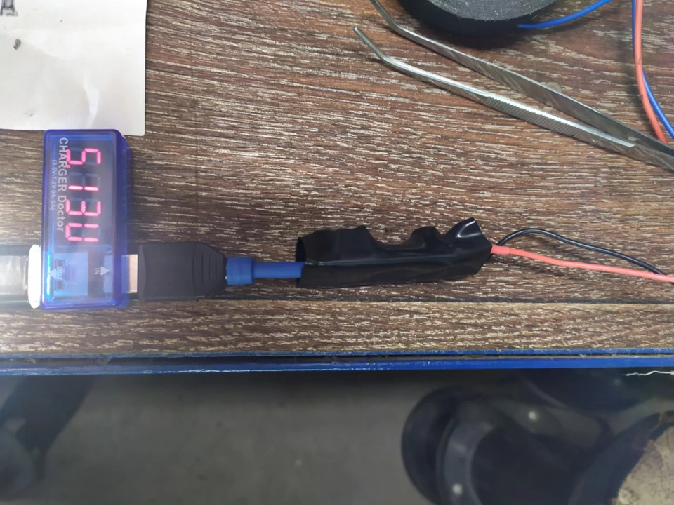 Поставив реєстратор 70mai Smart Mini Dash Cam