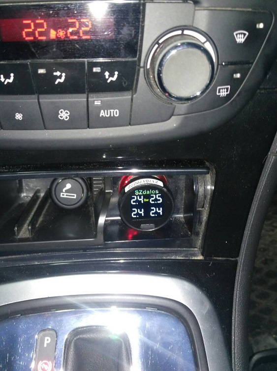 Система контролю тиску в шинах (TPMS SZDALOS TP200) 2