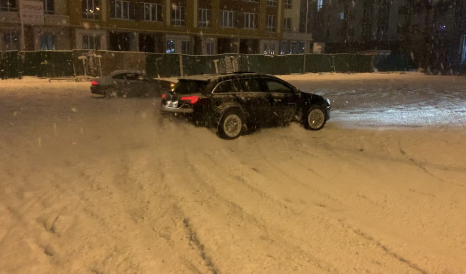 Повний привід, гума, новий бачок ОЖ, двірники GM, колодки гальмівні ... 2