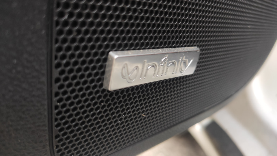 Заміна Теми dvd 800 navi Infinity Sound 1